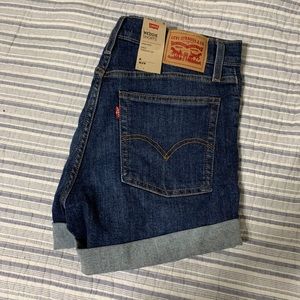 Levi’s wedgie button fly shorts